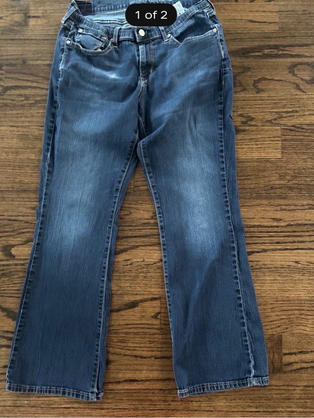 Levi's Women's Boot Cut Jeans in Medium Blue Wash